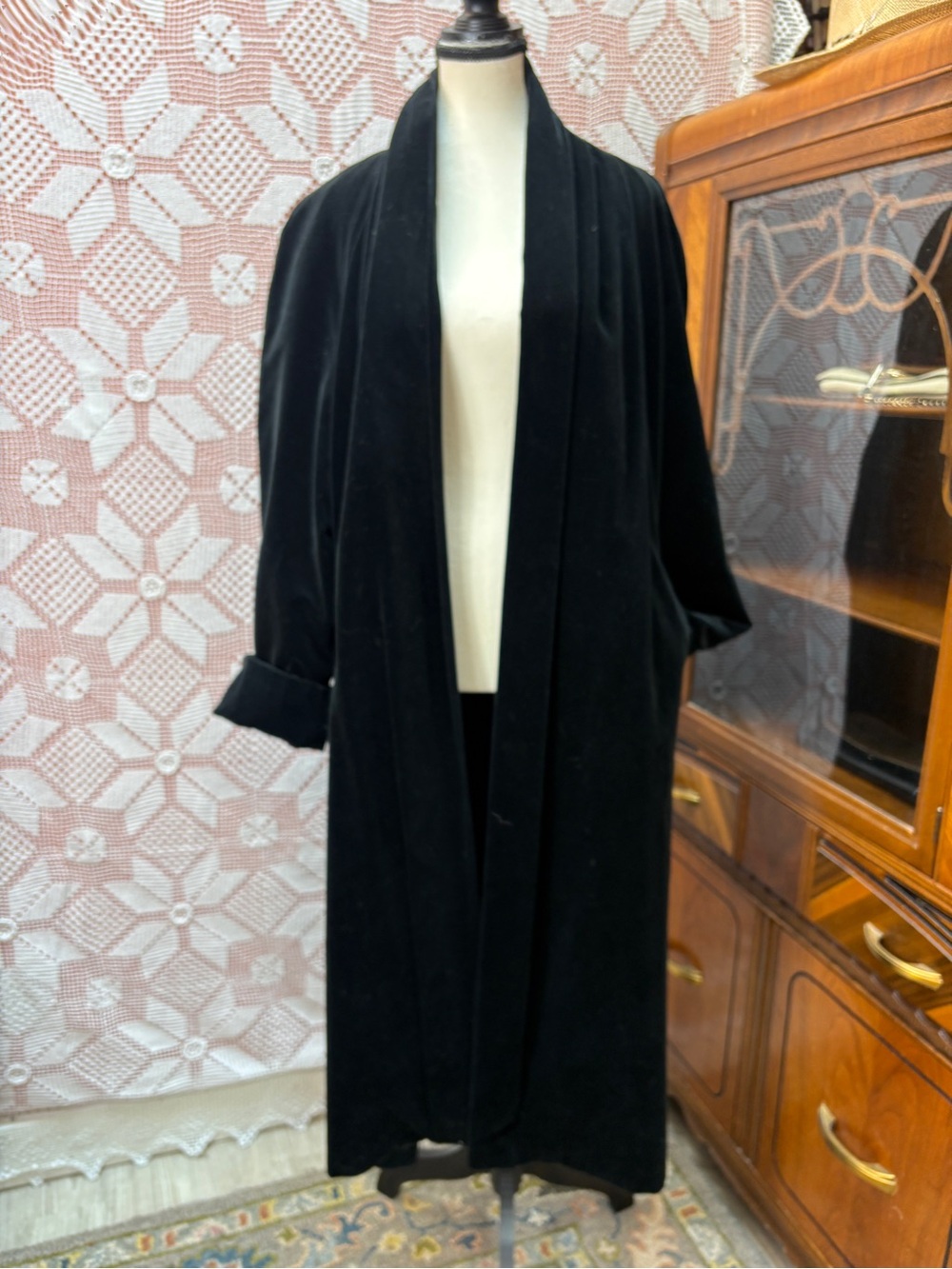 Vintage Black Velvet Duster Kimono Jacket Made in Canada M